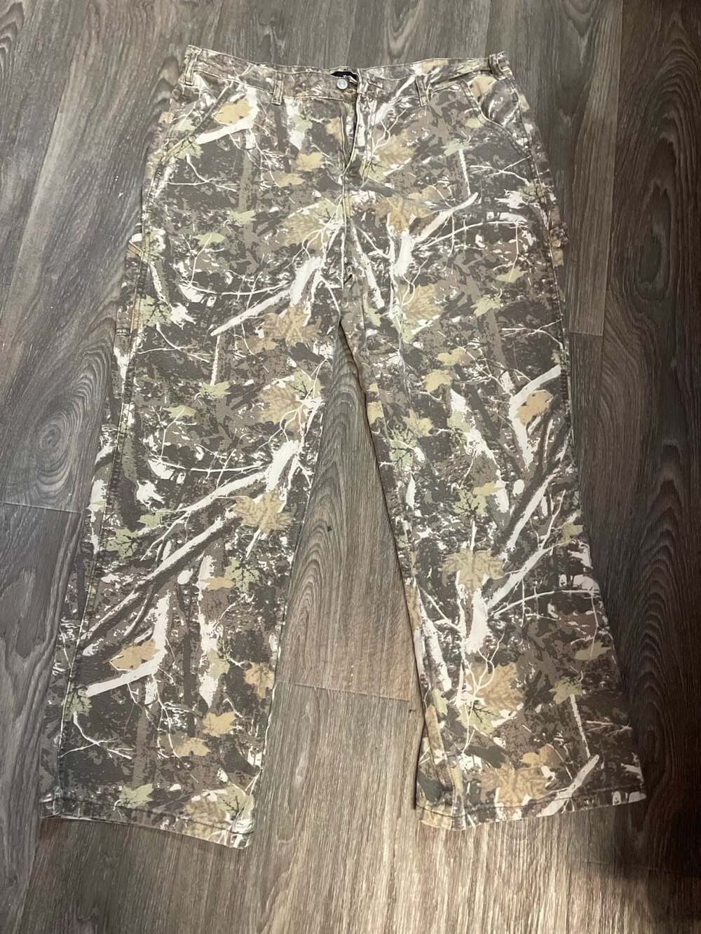 PinkyMoor Women's Camouflage Print Loose Fit Cargo Pants